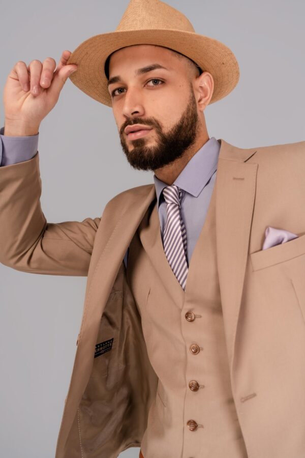 Traje Beige Claro - Imagen 3